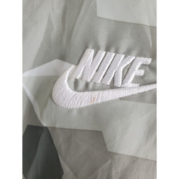 Nike Lightweight Camo Jacket Mens S Green White Zip Windbreaker Water Repellant - Picture 11 of 13